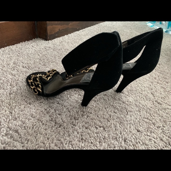 Jeffery Campbell, Black suede, gold chain (worn) - Picture 4 of 6